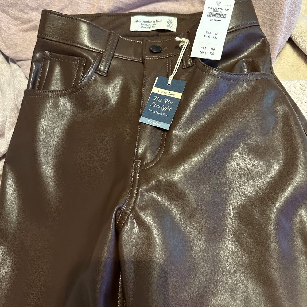 Abercrombie & Fitch vegan leather pants curve love 90’s straight ultra high rise